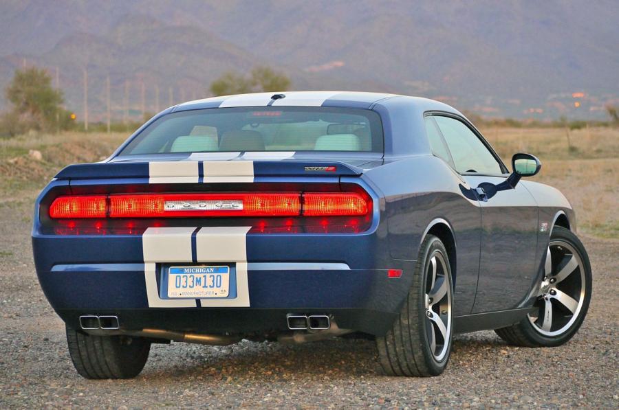  Dodge Challenger SRT8 392 2011 года  (фото 77 из 115)